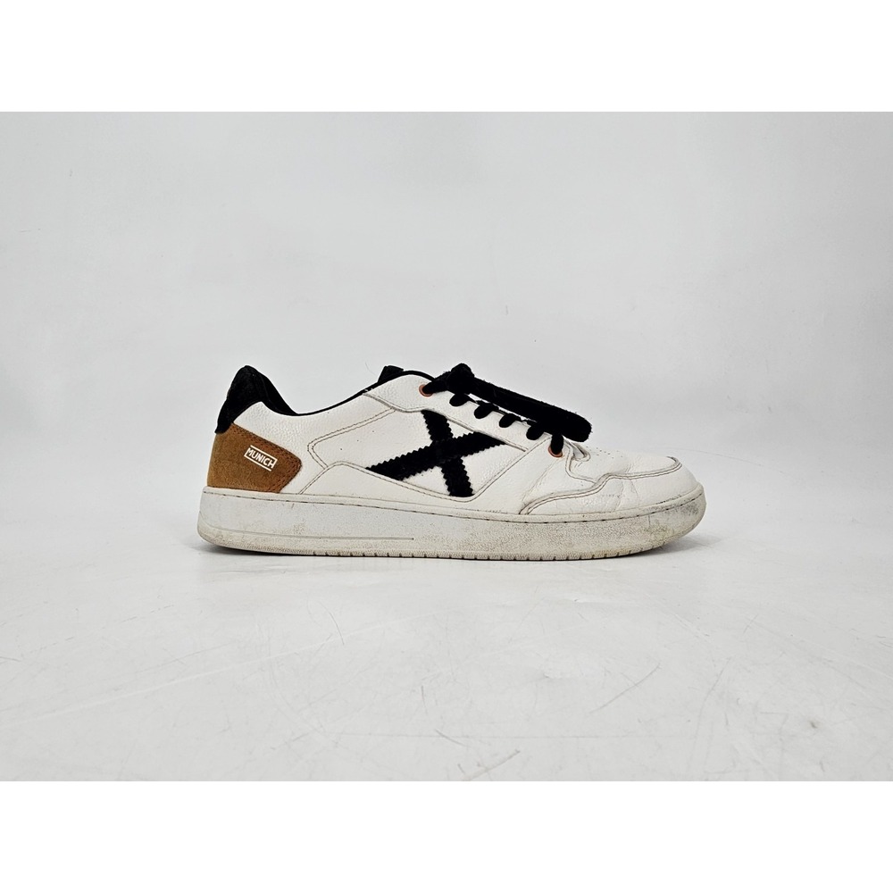 Munich Legit Trainer Sneakers Men's Size 11.5‎